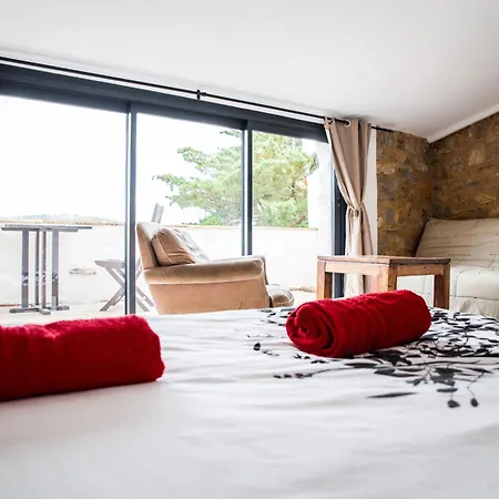La Bergerie Du Chateau De Face A La Mer, Vue Unique, Piscine, Wifi 度假居 *