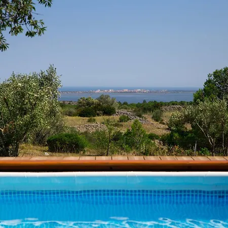 度假居 La Bergerie Du Chateau De Face A La Mer, Vue Unique, Piscine, Wifi *