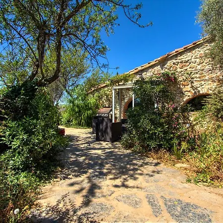 La Bergerie Du Chateau De Face A La Mer, Vue Unique, Piscine, Wifi